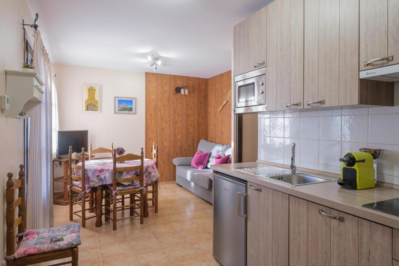 El Rincon De Andrea Apartamentos Бьескас Экстерьер фото