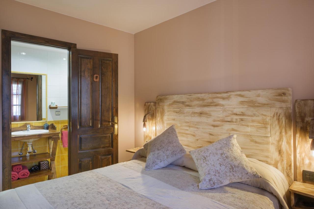 El Rincon De Andrea Apartamentos Бьескас Экстерьер фото