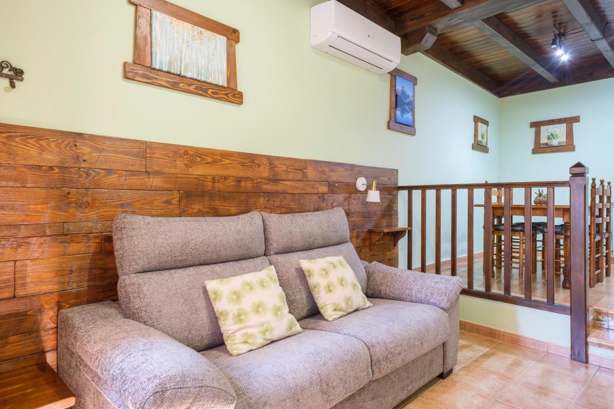 El Rincon De Andrea Apartamentos Бьескас Экстерьер фото
